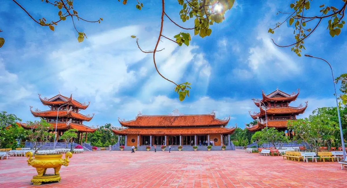 Thiền viện trúc lâm Phương Nam – Địa điểm du lịch Cần Thơ