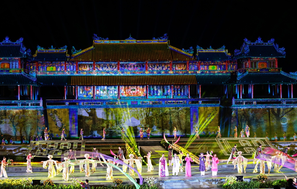 festival huế 2023- tour du lịch Huế